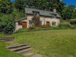 Exterior - 3 Bed in Minehead (oc-78698) (North Quarme)