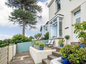 Exterior - 3 Bed in Bideford (oc-78958) (Appledore)