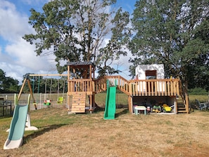Children’s area - Family Suite La Vendéenne – The Vendée Cocoon (Saint-André-Goule-d'Oie)