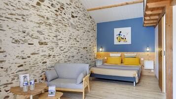 1 habitación, wifi y ropa de cama
