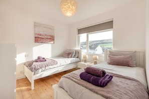 Free WiFi, bed sheets - 2 Bed in Wareham (oc-79228) (West Lulworth)