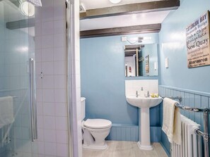 Bathroom - 3 Bed in Llandysul (oc-79198) (Felindre)