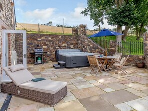 屋外ダイニングエリア