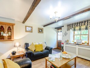 TV - 2 Bed in Skipton (oc-79093) (Skipton)