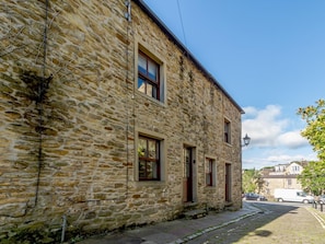 Exterior - 2 Bed in Skipton (oc-79093) (Skipton)