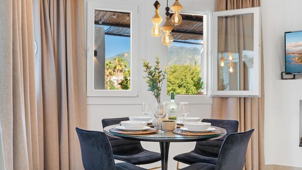 Dining - Pueblo Evita 1BR Apt with Sunny Terrace, Pool (Benalmádena)