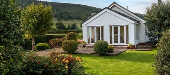 2 Bed in Abergavenny (oc-bn014)