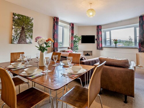 3 Bed in Brecon (oc-bn304)