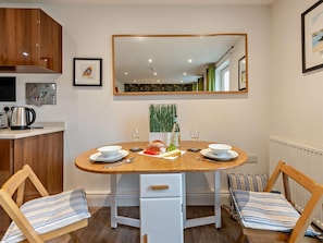 Dining - 1 Bed in Tenby (oc-fb052) (Tenby)