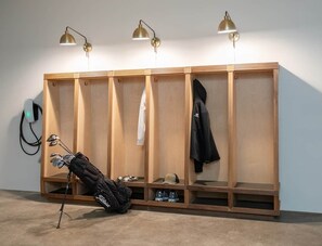 Interior - Shirley Woods Golf House (Coos County)