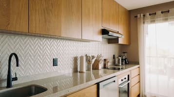 Appartement Deluxe, piscine privée | Cuisine privée