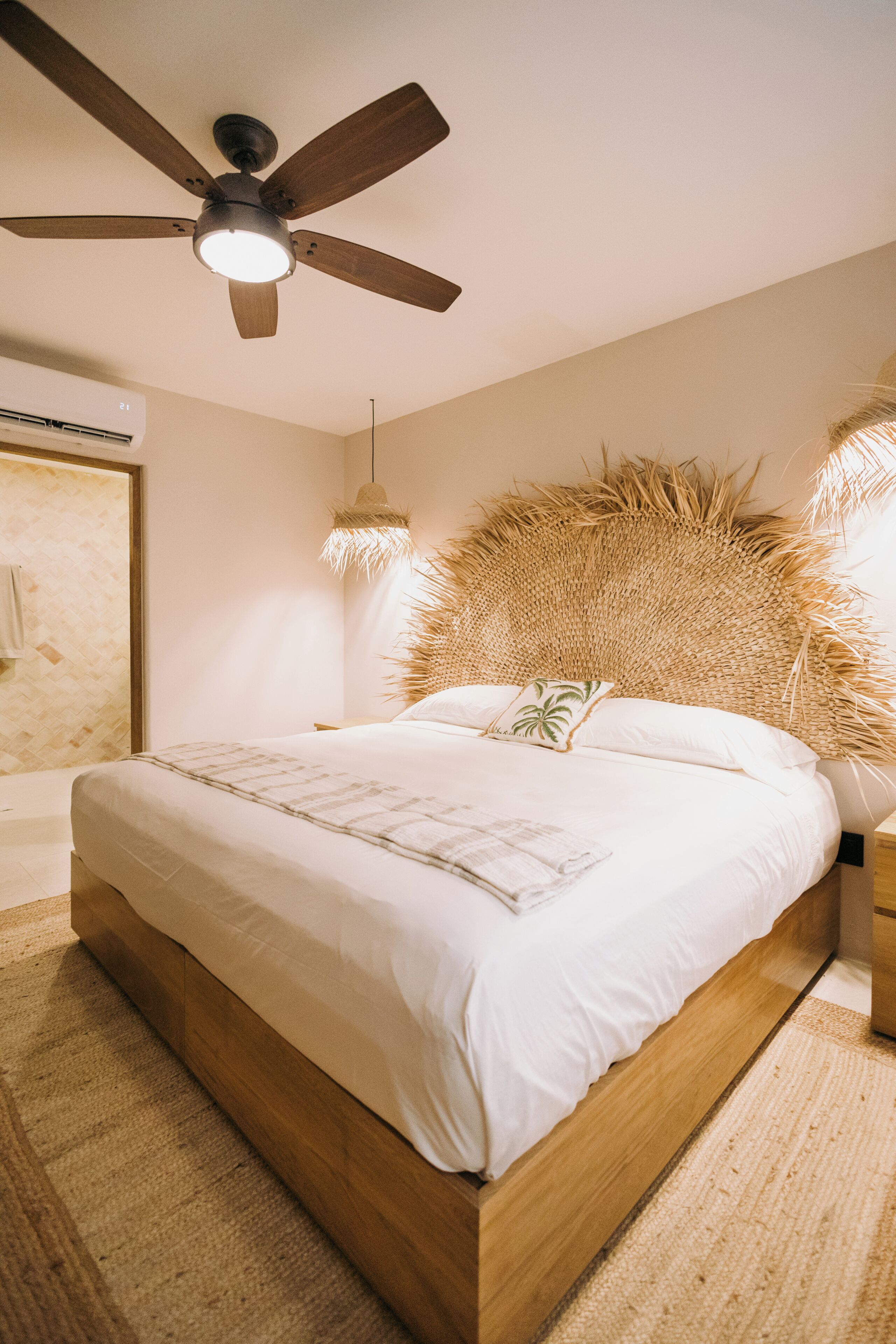 Deluxe Apartment, Private Pool | Blackout drapes, iron/ironing board, free WiFi