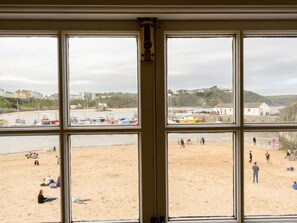 Interior - 3 Bed in Tenby (oc-fb095) (Tenby)
