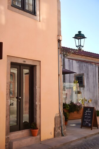 Casa de São Roque 2 – Beachside Apartment