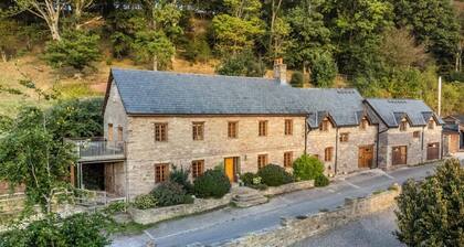 8 Bed in Llanigon (oc-bn241)