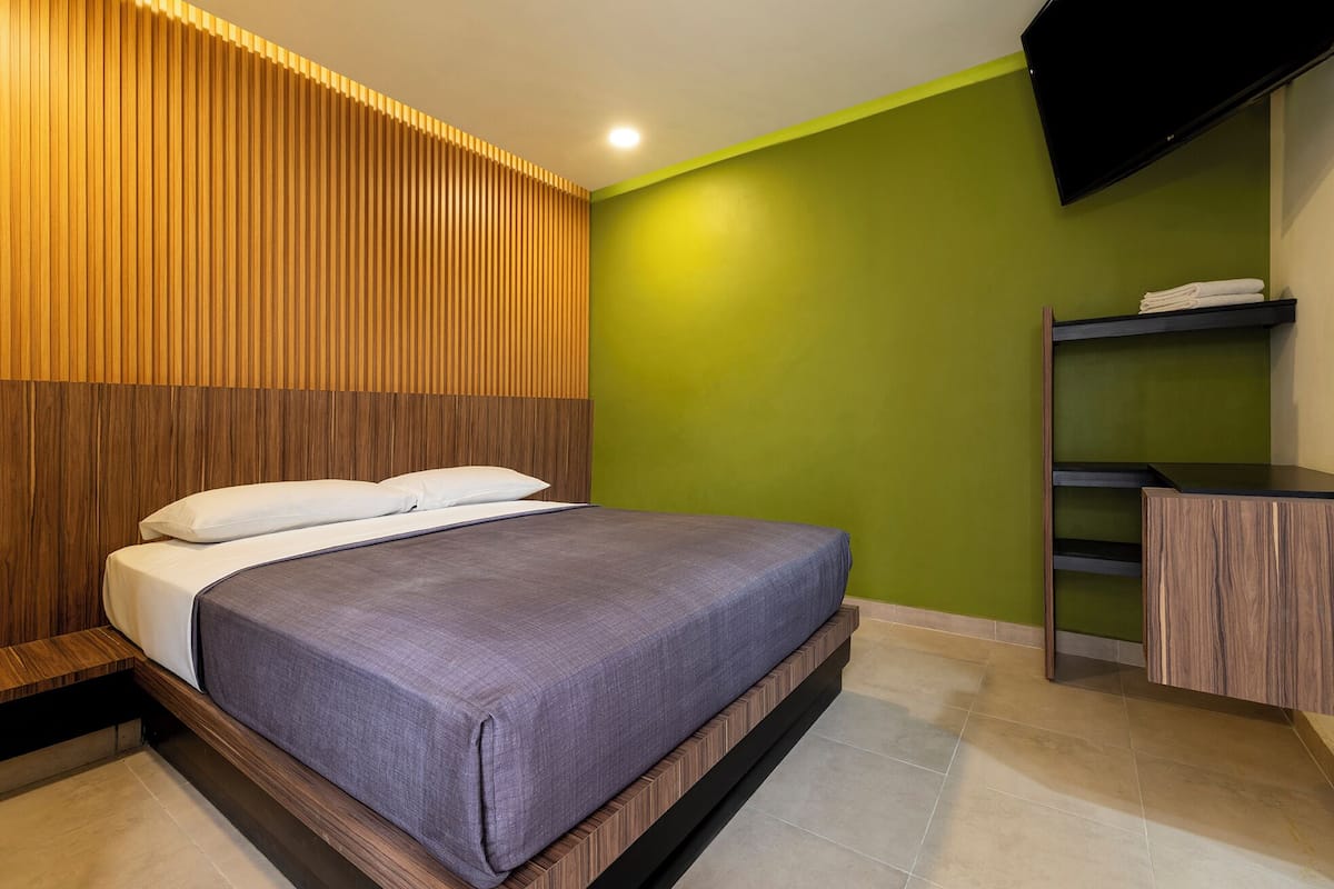 Quarto casal clássico | Wi-Fi de cortesia