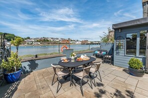 Outdoor dining - 3 Bed in Bideford (oc-79552) (Bideford)