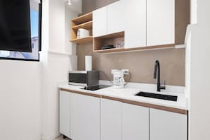 Apartment, 1 Bedroom | Private kitchen - Naya Sanctuary - Zenn (San Juan)