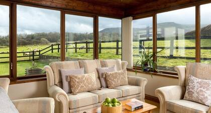 3 Bed in Brecon (oc-bn037)