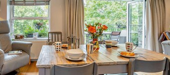 2 Bed in Brecon (oc-bn140)