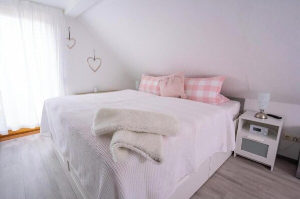 Room - Vrbo Property (Scheidegg)