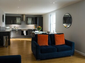 Interior - 2 Bed in Tenby (oc-fb284) (Tenby)