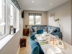 Interior - 2 Bed in Holmfirth (oc-82193) (Meltham)