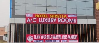 Hotel Shresta Luxury Rooms