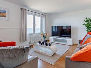 TV - 3 Bed in Ilfracombe (oc-82274) (Ilfracombe)