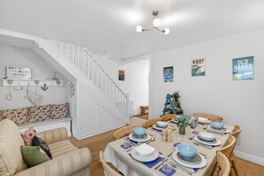 Dining - 4 Bed in Swanage (oc-82172) (Swanage)