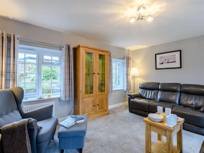 TV - 3 Bed in Wareham (oc-81369) (Corfe Castle)