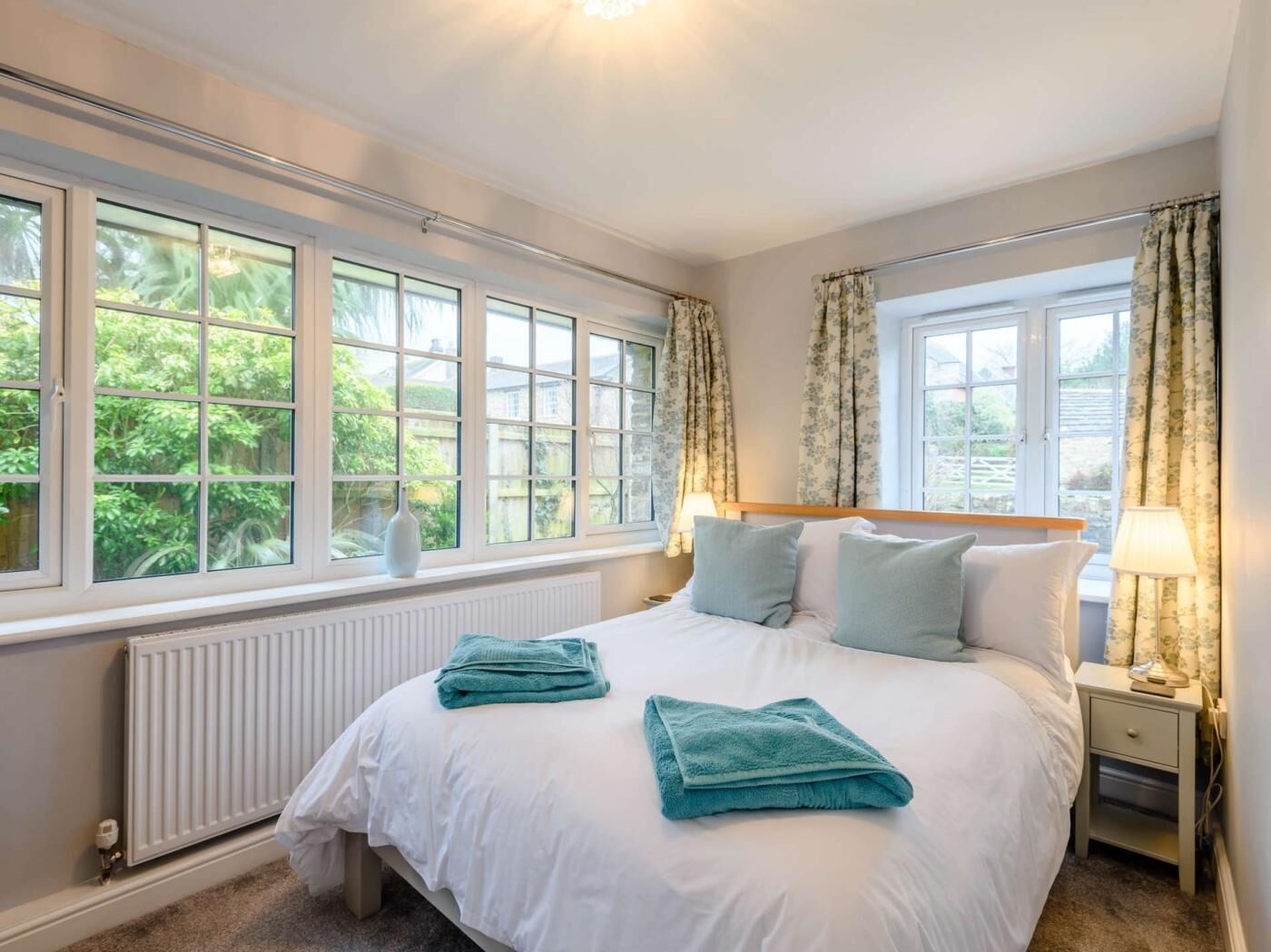 3 bedrooms, travel crib, WiFi (free), bed sheets