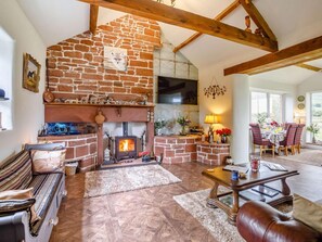 TV, fireplace - 1 Bed in Melmerby (oc-82493) (Melmerby)