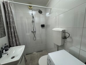 Apartment, 1 Bedroom, Garden View | Bathroom - Stylish Apartment for 2 Free Wi-fi (Split)