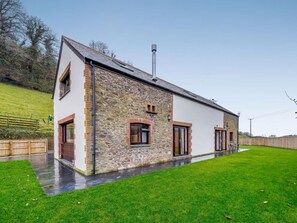Exterior - 3 Bed in Ilfracombe (oc-82866) (Combe Martin)