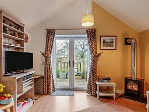 Living area - 2 Bed in Beaworthy (oc-82819) (Ashwater)