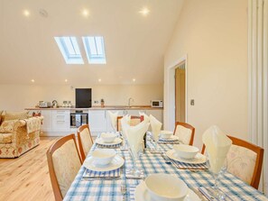 Dining - 3 Bed in North Walsham (oc-83034) (Worstead)
