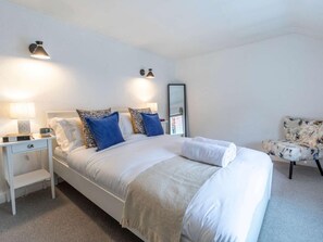 Room - 3 Bed in Bakewell (oc-82845) (Little Longstone)
