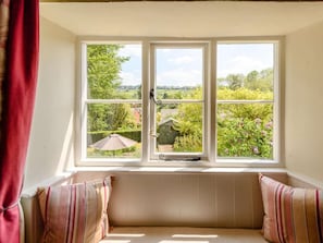 Interior - 2 Bed in Moreton-in-marsh (oc-82965) (Blockley)