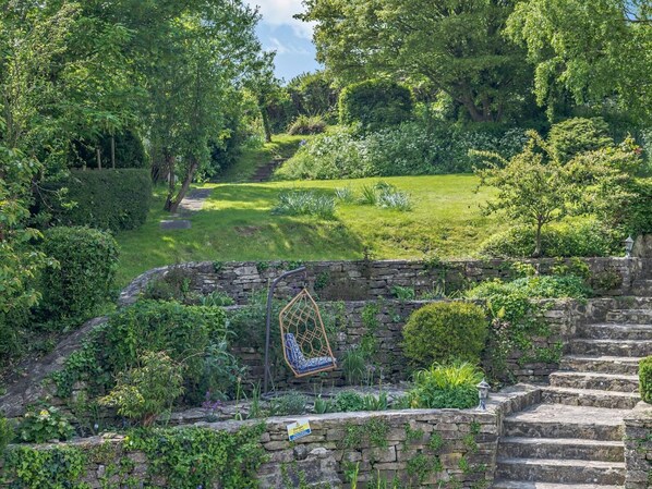 Property grounds - 5 Bed in Wareham (oc-83036) (West Lulworth)
