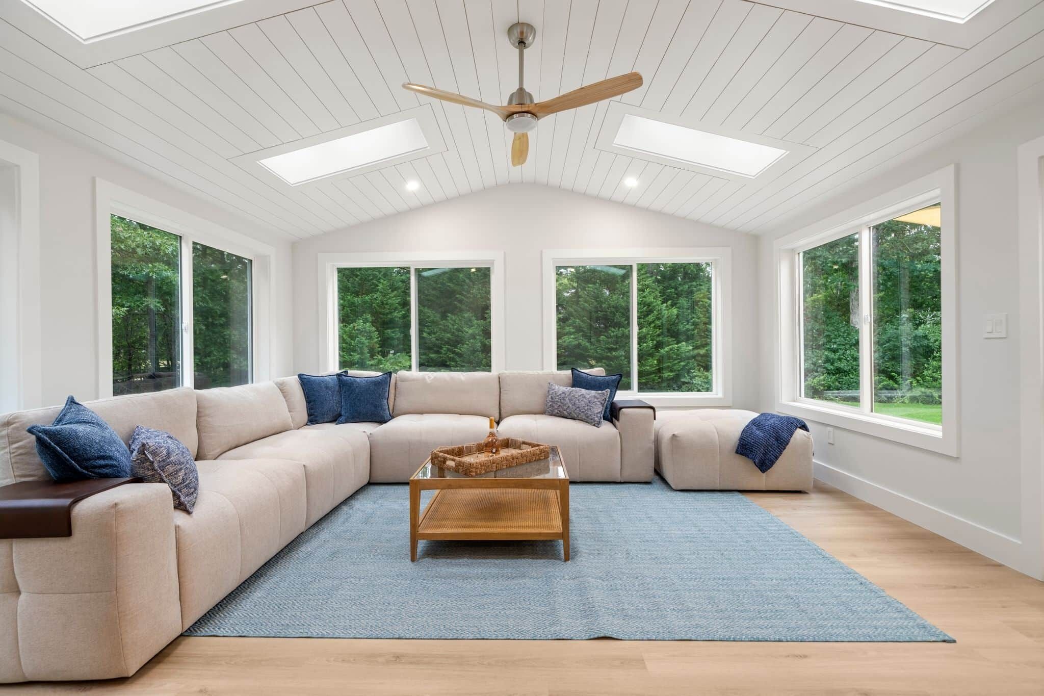 New Construction Designer Home: Private Outdoor Oasis, Hot Tub, Sauna - Wellfleet, MA