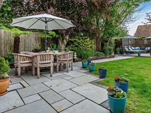 Outdoor dining - 3 Bed in Blandford Forum (oc-83442) (Tarrant Launceston)