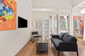Apartment, 2 Schlafzimmer | Wohnbereich