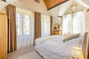 Room - 4 Bed in Bridport (oc-58847) (Powerstock)