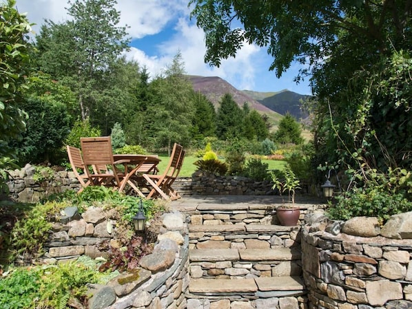 Outdoor dining - 3 Bed in Threlkeld (oc-sz421) (Threlkeld)