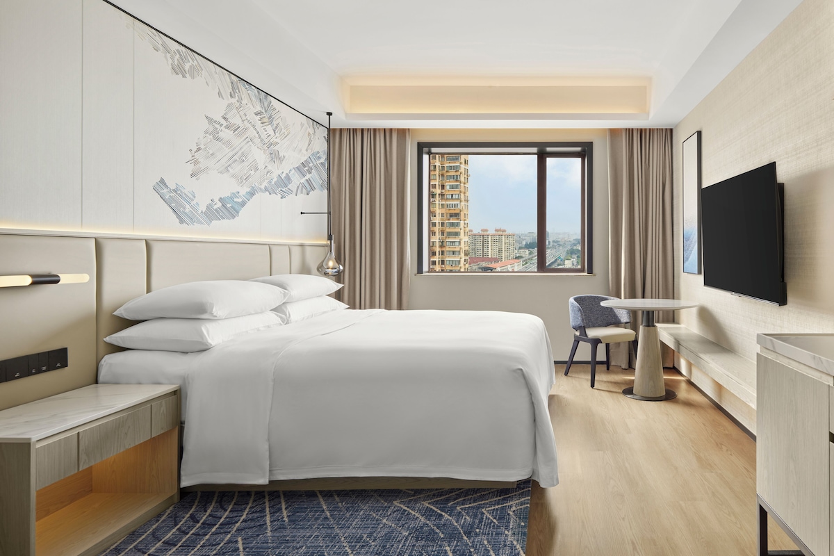 Habitación estándar, 1 cama King size, vista a la ciudad
