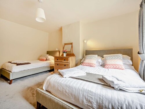 4 Bed in Buttermere (oc-sz090)