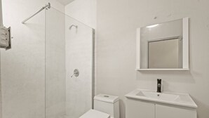 Leilighet, 2 soverom | Bad
