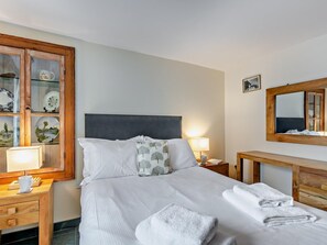 Room - 2 Bed in Ravenglass (oc-sz409) (Ravenglass)