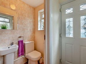 Bathroom - 2 Bed in Keswick (oc-sz026) (Keswick)